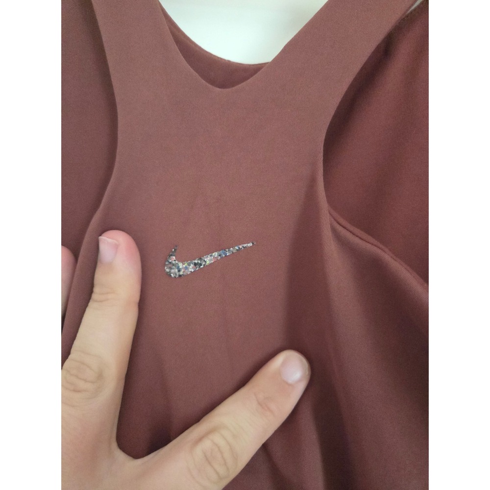 Nike Yoga Dri-FIT High Neck Crop Tank Top Burgundy XL Floral Swoosh Racerback - Picture 4 of 4